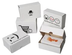 17x12,5x5,5 cm E Ticaret Karton Kargo Kutusu beyaz - emoji